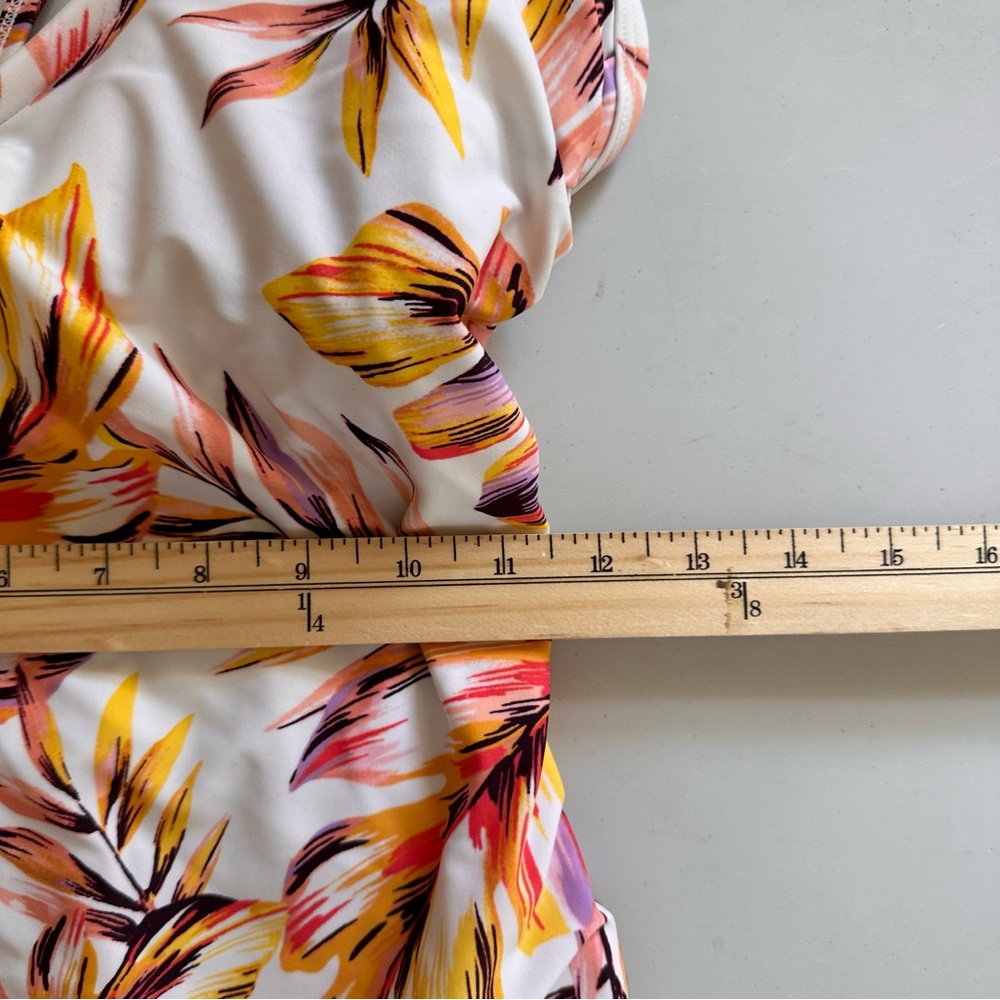 Kona Sol One Piece Swimsuit Womens Size Medium White Floral Swimsuit Adjustable - Picture 14 of 15